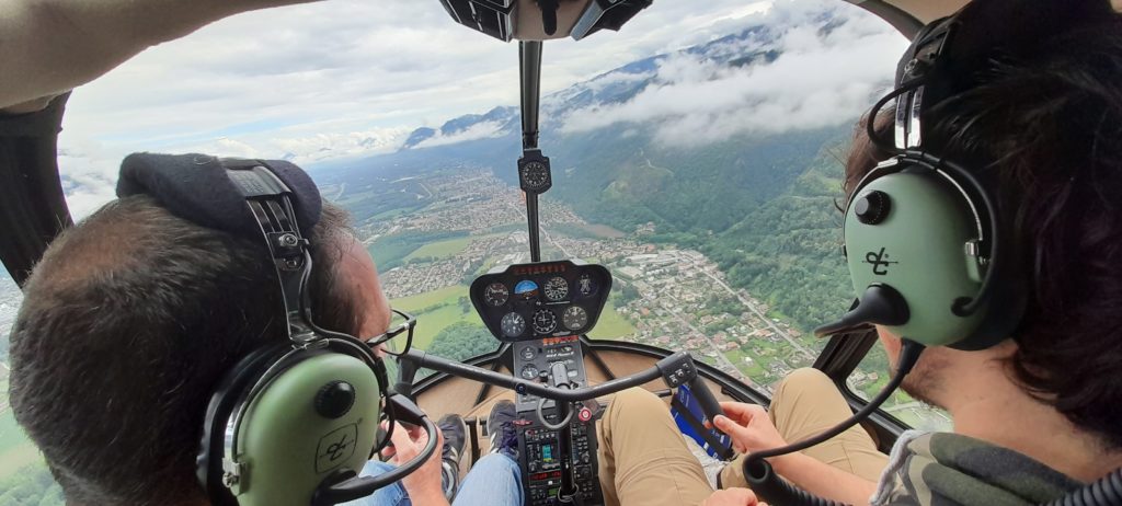 Initiation & école de pilotage - Vol d'initiation au pilotage (VIA) - Mont Blanc Hélicoptères Grenoble